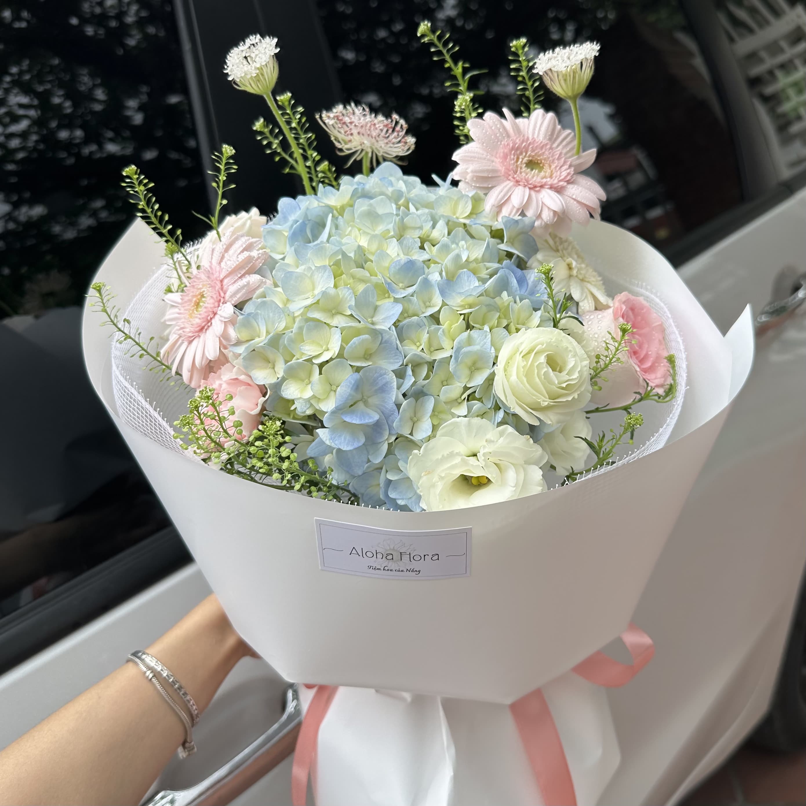 Thiết kế hoa nổi bật của Aloha Flora